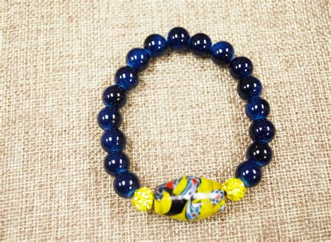 Cuenta amarilla brillante con pulsera elástica de cuentas azules Etsy