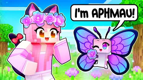 Helping My Friends As A Butterfly In Minecraft