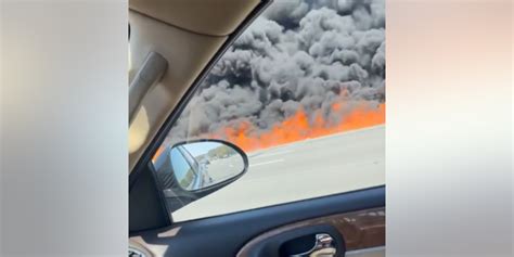 Fiery Connecticut Fuel Truck Crash On I 95 Bridge Leaves 1 Dead Others