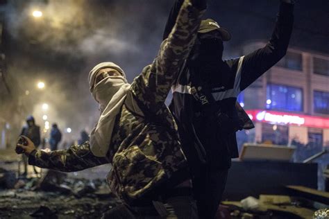 Protestos contra violência policial deixam sete mortos na Colômbia