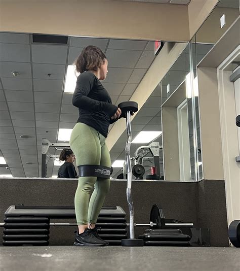 No Bra Perky Tits And Fat Ass Teen At Gym 💎 Spandex Leggings And Yoga Pants Forum