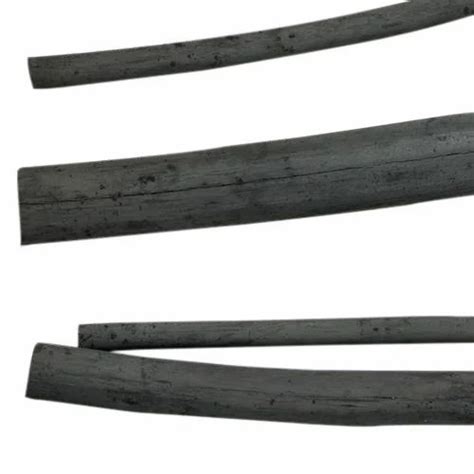 Wood Charcoal Sticks At 16 Kilogram Wood Charcoal In Bhuj ID