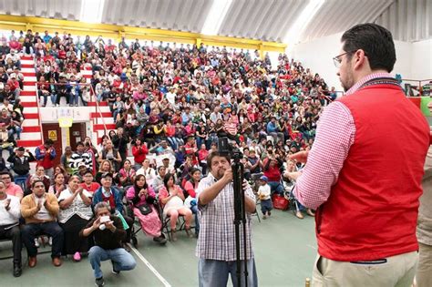 Con La Presencia De Andres Aguirre Gobierno Municipal Entrega