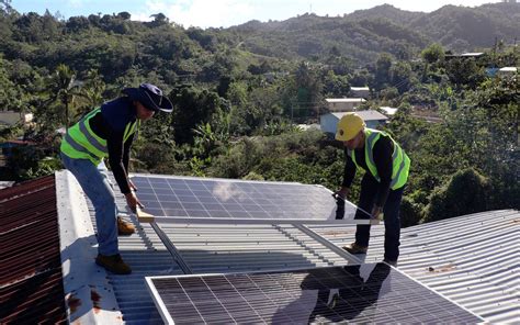 Casa Pueblo empieza el año instalando equipo de energía solar en