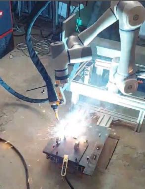 Robot Arm For Welding Application Dobot