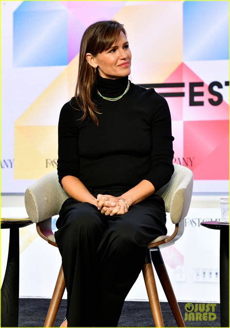 Jennifer Garner Reveals She Threw Herself A Wedding For Her Th