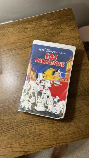 101 DALMATIENS VHS DIAMANT NOIR clapet Walt Disney rare état neuf A