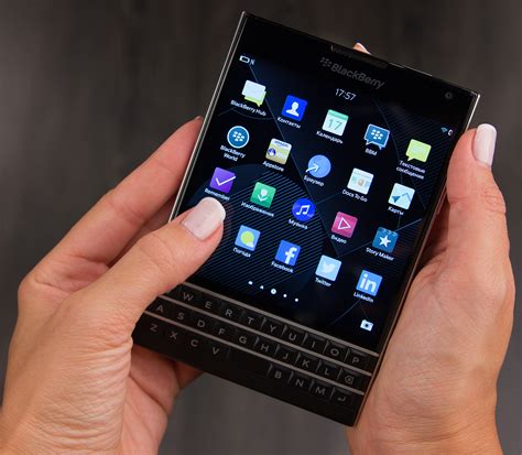 Blackberry Passport 2024 - Rivi Silvana