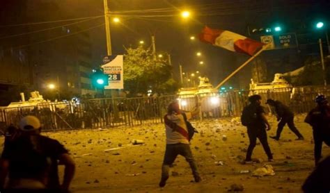 Manifestante Muere Durante Violentas Protestas En