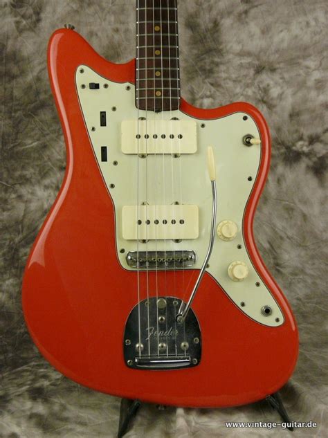 FENDER Jazzmaster