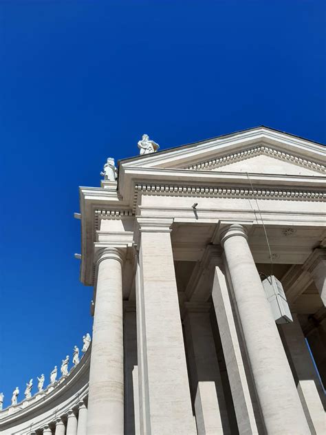 St. Peter’s Square, Vatican City : r/CityPorn