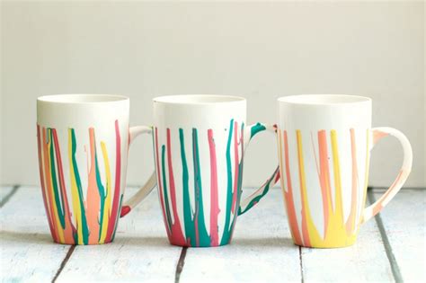 DIY Paint Drip Coffee Mugs - Frugal Mom Eh!