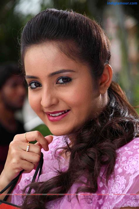 Bhama Actress Photoimagepics And Stills 229806