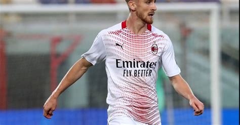 Notizie Milan Saelemaekers Ringrazia I Tifosi Rossoneri Ilmilanista It