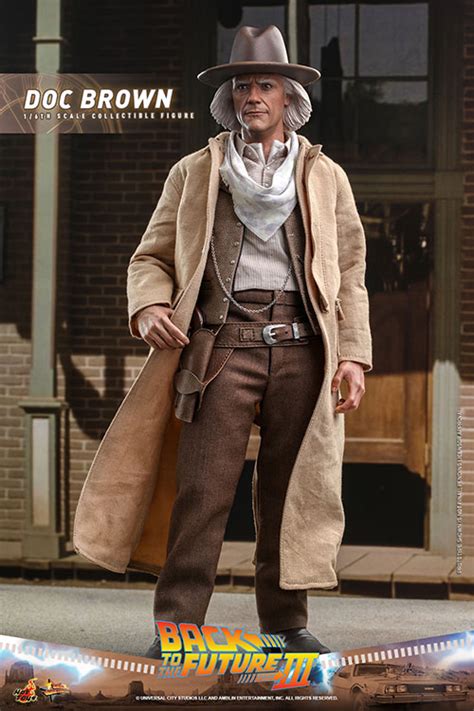 Hot Toys 回到未來 人偶萬事俱全只欠架車 DCFever