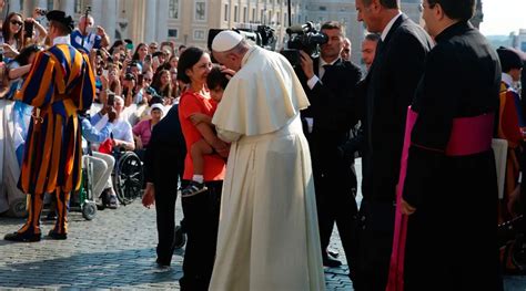 Texto Catequesis Del Papa Sobre Aquellos Que Están Afligidos Y Agobiados