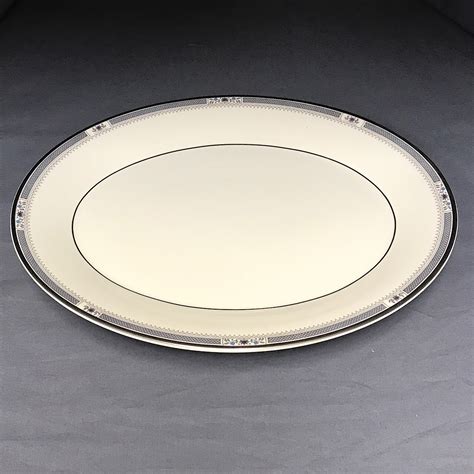 Royal Doulton Melissa Medium Platter Echo S China