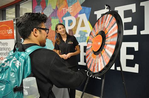 Green River College welcomes students back to campus | Auburn Reporter