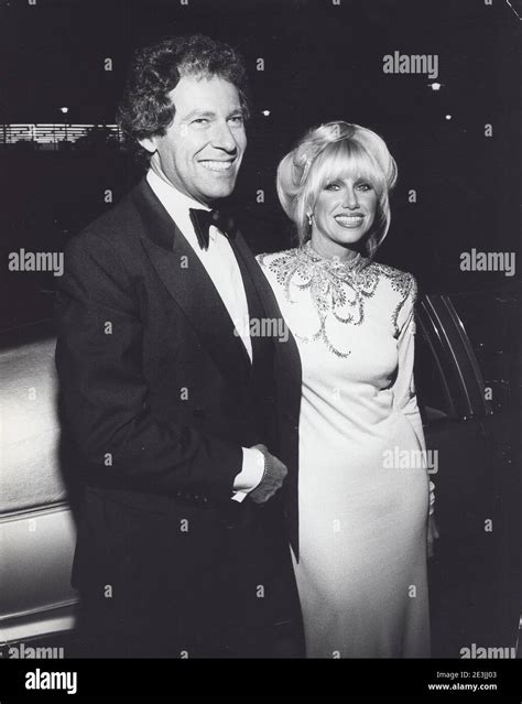 Suzanne Somers And Husband Alan Hamel Banque D Image Et Photos Alamy