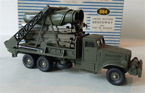 Dinky Toys V Hicule Militaire Miniature Ref Camion