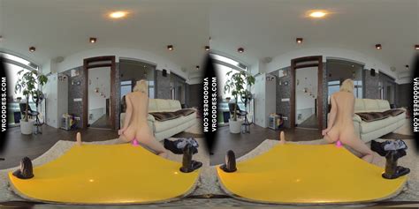 Skinny Blonde Poppy Trying Different Dildos Will It Fit Challenge Loves Big Black Ones Most Vr