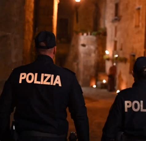 Natale 2023 Il Video Di Auguri Della Polizia Di Stato