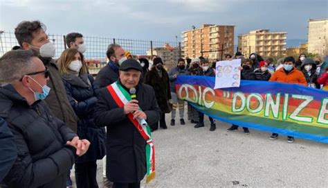 Città in strada contro la guerra a Pollena Trocchia la marcia