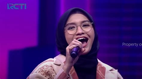 Aksi Salma Salsabila Dapat 5 Standing Ovation Juri Indonesian Idol