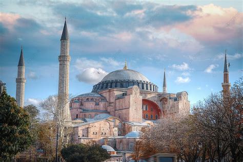 Hagia Sophia Ayasofya Museum View From The Sultan Ahmet Park In