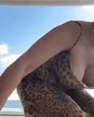 Bebe Rexha Nude Porn Pictures Xxx Photos Sex Images Pictoa