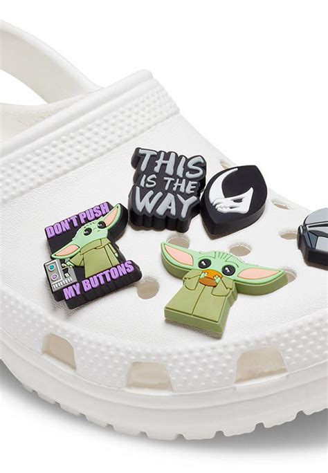 Crocs Jibbitz Disneys The Mandalorian 5 Pack ตัวติดรองเท้า ของแท้