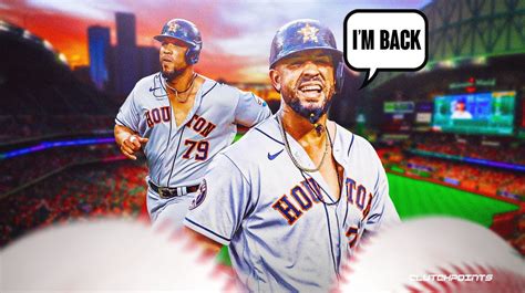 Astros' Jose Abreu returns from IL ahead of playoff stretch run