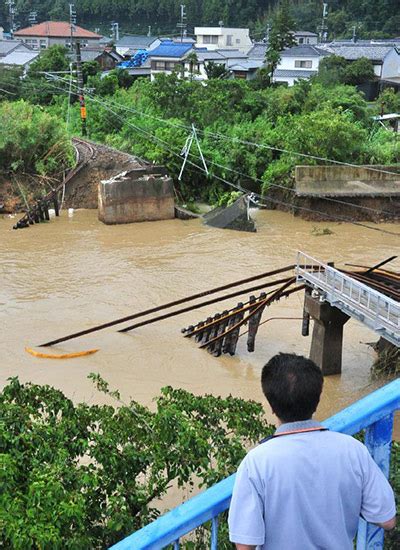 Typhoon Talas Hits Japan In Pictures