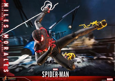 Hot Toys Reveals Its Cool Spider Man Miles Morales Action Figure Geektyrant