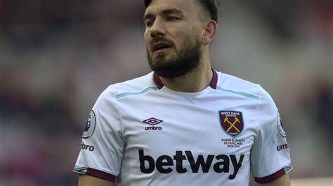 West Ham Ready To Offload Robert Snodgrass Just Six Months After £10million Move From Hull