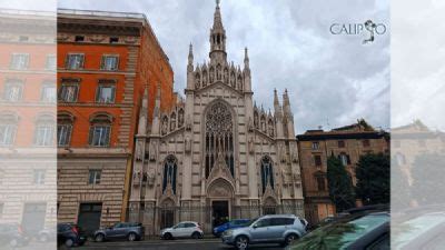 Il Piccolo Duomo Di Roma E Il Museo Delle Anime Del Purgatorio