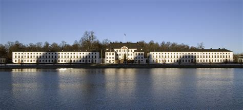 karlbergs slott stockholms laens museum