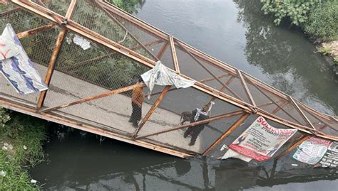 Colapsa Puente Peatonal En L Mites De Neza Y Chimalhuac N Reportan