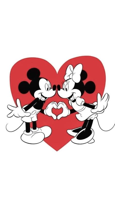 Pin By Carmo Gomes On Disney Mickey And Minnie Kissing Minnie Mouse