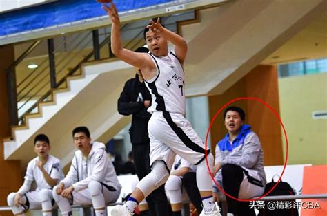 王治郅兒子亮相受關注！15歲身高2米05，能成為新一代追風少年？ 每日頭條