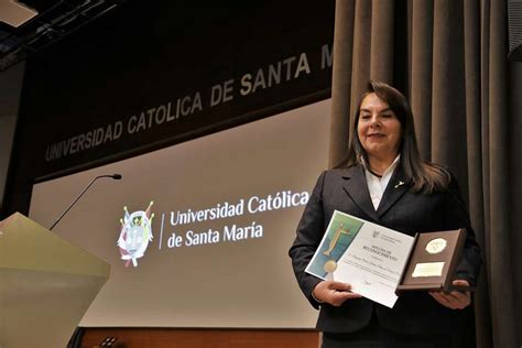 Ucsm Rinde Homenaje A Docentes Y Administrativos Con M S De A Os De