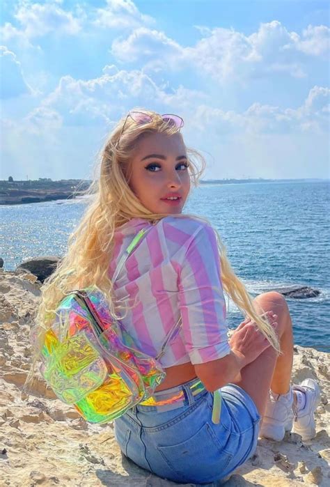 Id Anna From Kiev Ukraine Years Old Blonde Blue Eyes