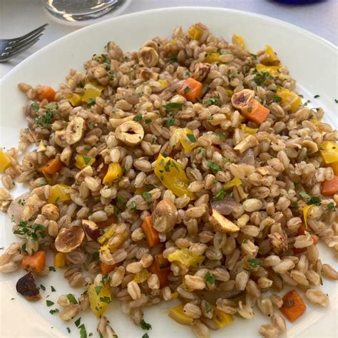 Osteria Fuori Porta Padova Italy Farro Con Carote Cipolla Peperoni E