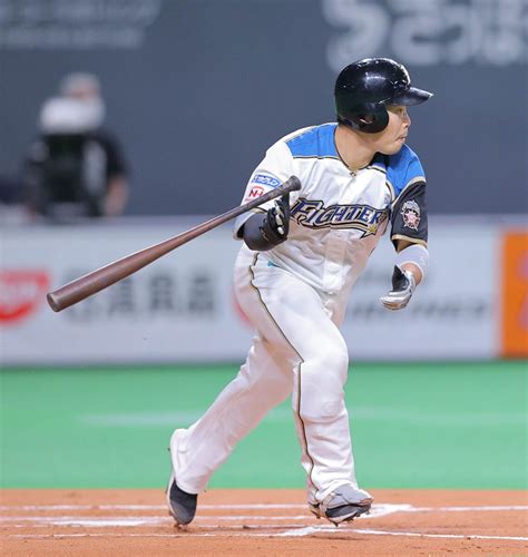 【日本ハム】近藤健介の中前適時打で初回に先取点 10月打率4割超え スポーツ報知