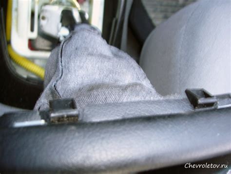 Демонтаж кожуха ручки КПП Лачетти » Все о Шевроле, Chevrolet, Фото ...