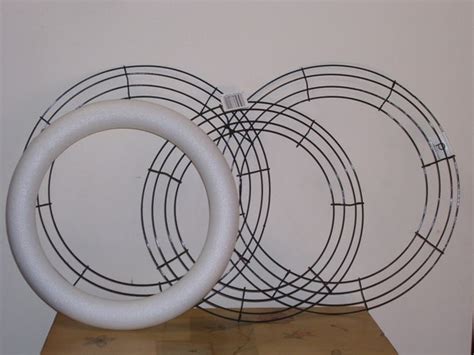 Items Similar To 7 Wire Wreath Frames 2 Styrofoam Wreath Forms And 1