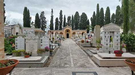 Cimitero Comunale Di Monte San Pietrangeli In Monte San Pietrangeli