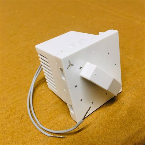 Havells Crabtree Athena Fan Regulator 2M 8 Step Rectangle 1 Pc At