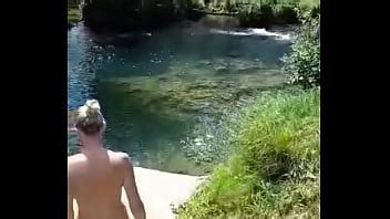 German Milf Sandra En Croacia En Mreznica Nadando Desnudo Xvideos