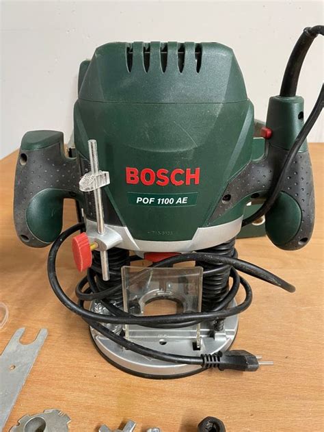 Oberfräse Bosch POF 1100 AE | Kaufen auf Ricardo